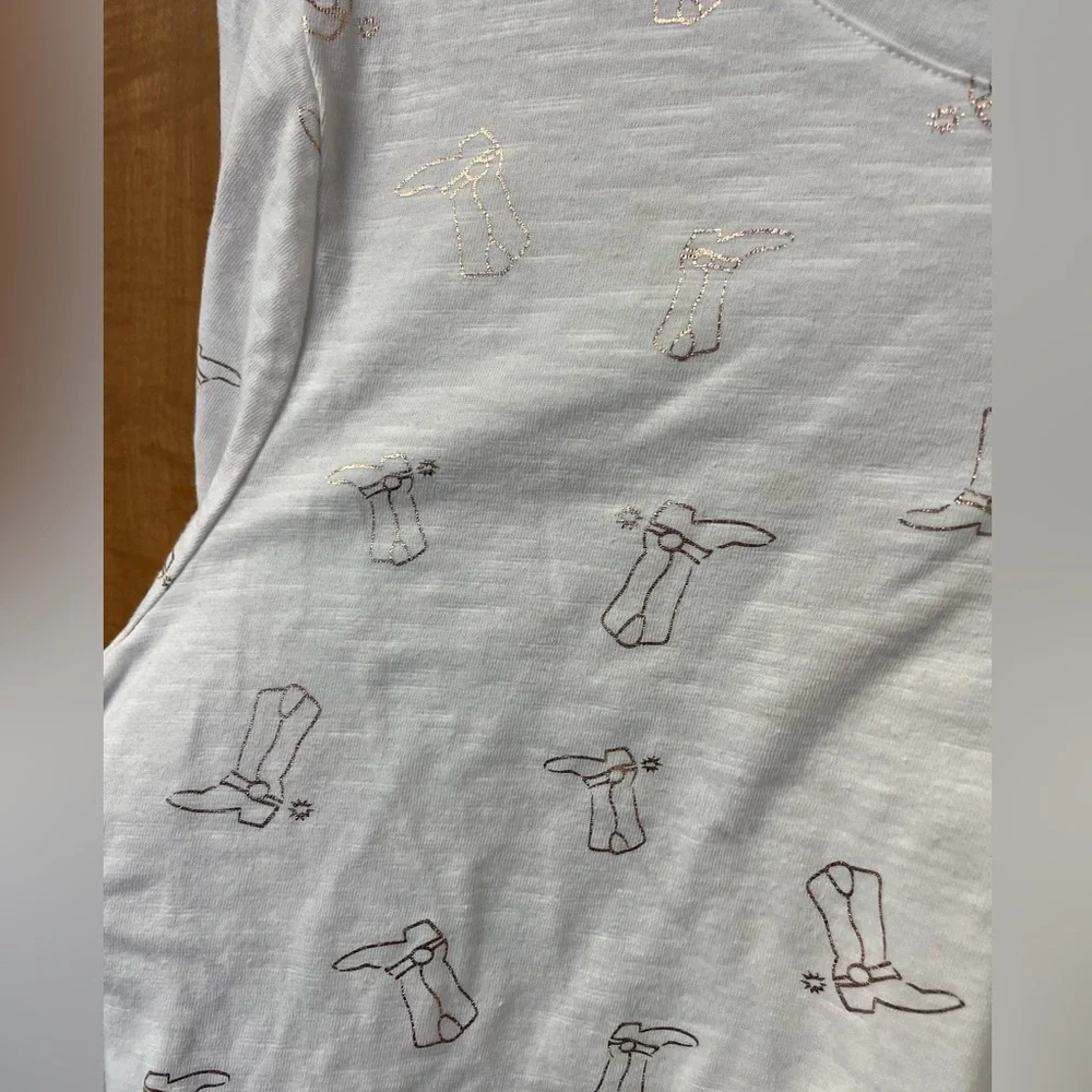 Lane Bryant Cream Long Sleeve Top with Subtle Metallic Boot Print - Picture 4 of 7